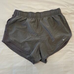 Nike Dri-Fit Gray Running Shorts‎ Size Medium